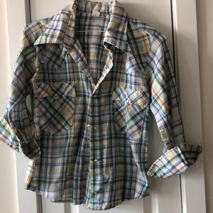 Relaxed boyfriend button up shirt size small